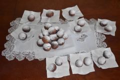 09